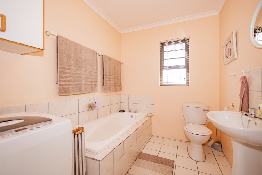2 Bedroom Property for Sale in Eden Park Western Cape